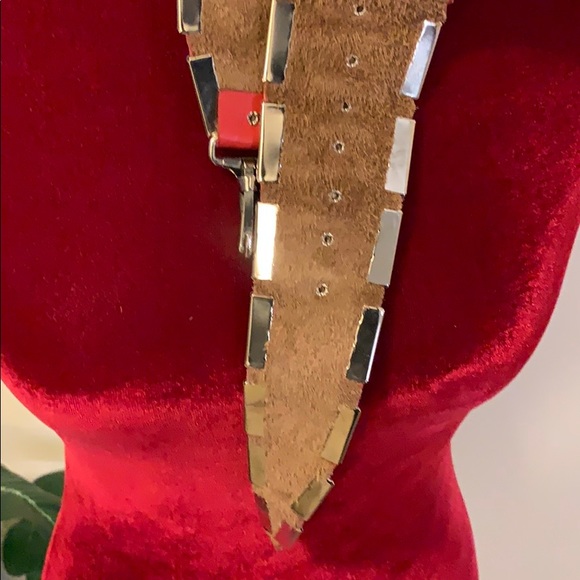 Unique Vintage Red Leather Belt size S-M - Picture 10 of 11